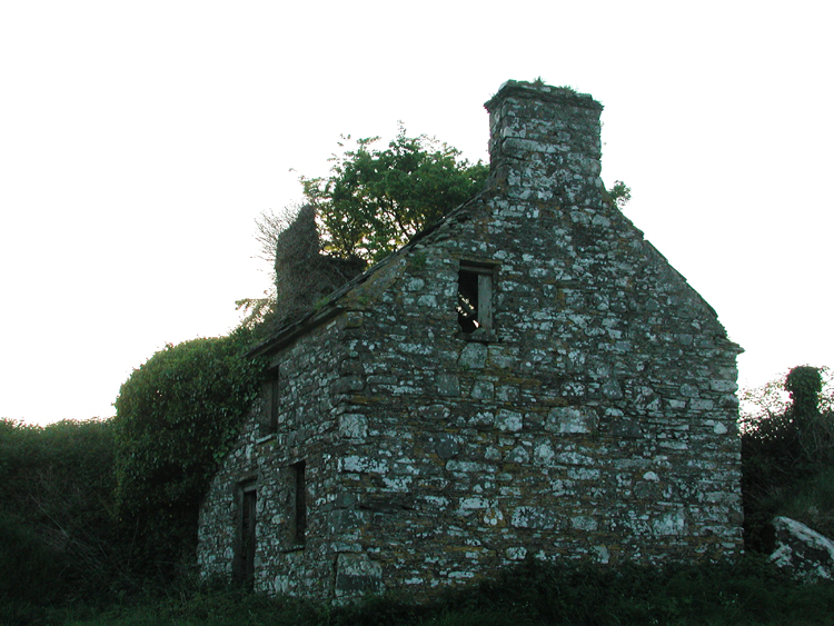Old ruined house between Ahiohill and Boulteen.jpg 331.4K